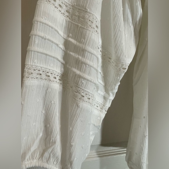 NWT TORRID Women’s Plus Size Long Sleeves Washable Gauze Lace Inset Top Size 4X - Picture 9 of 10